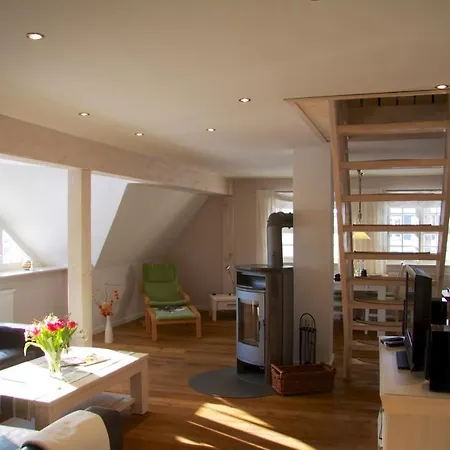 Am Trommelplatz - Ferienwohnung 4 Wieck