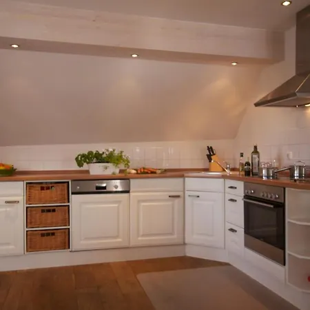 Am Trommelplatz - Ferienwohnung 4 * Wieck